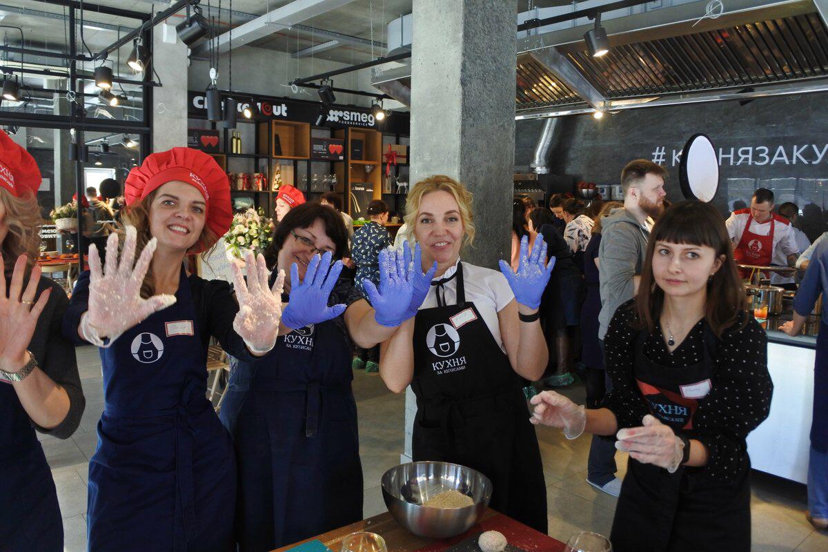 8 марта на кухне