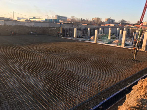 Торговый центр по ул.Курчатова