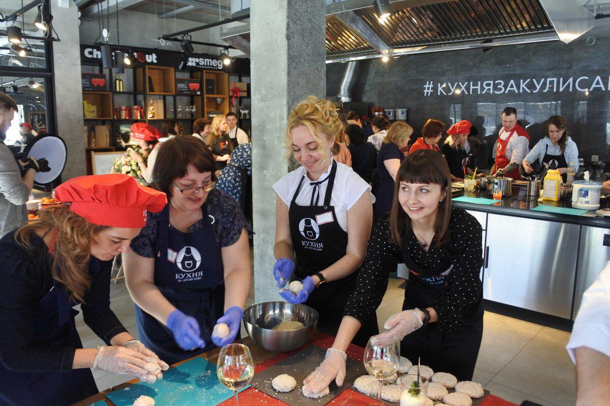 8 марта на кухне