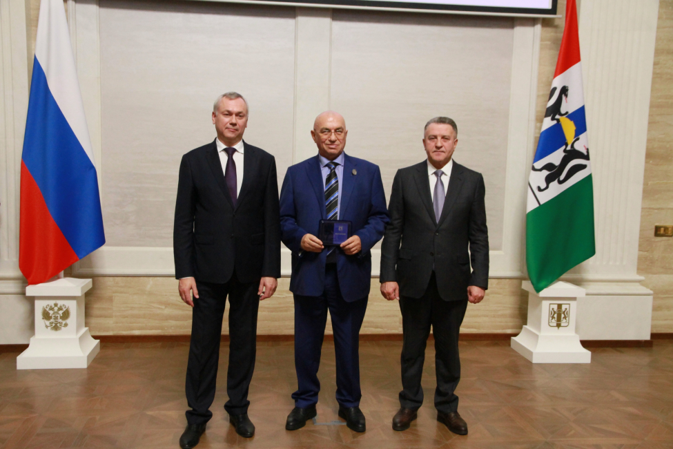 «Награда для всего завода»