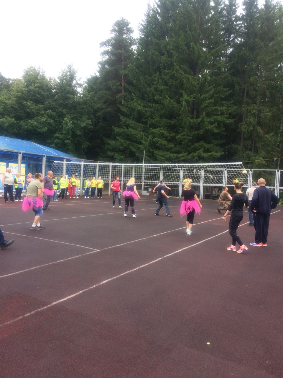 Кто такие «Бетоняшки» и зачем «Феникс железный»