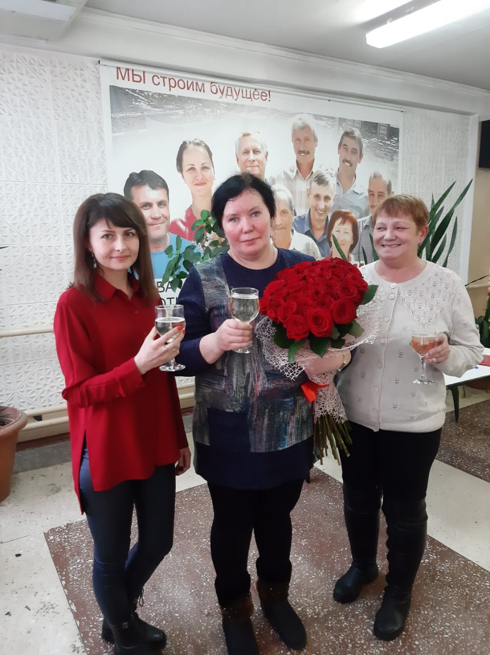 Вся моя жизнь в цехе!