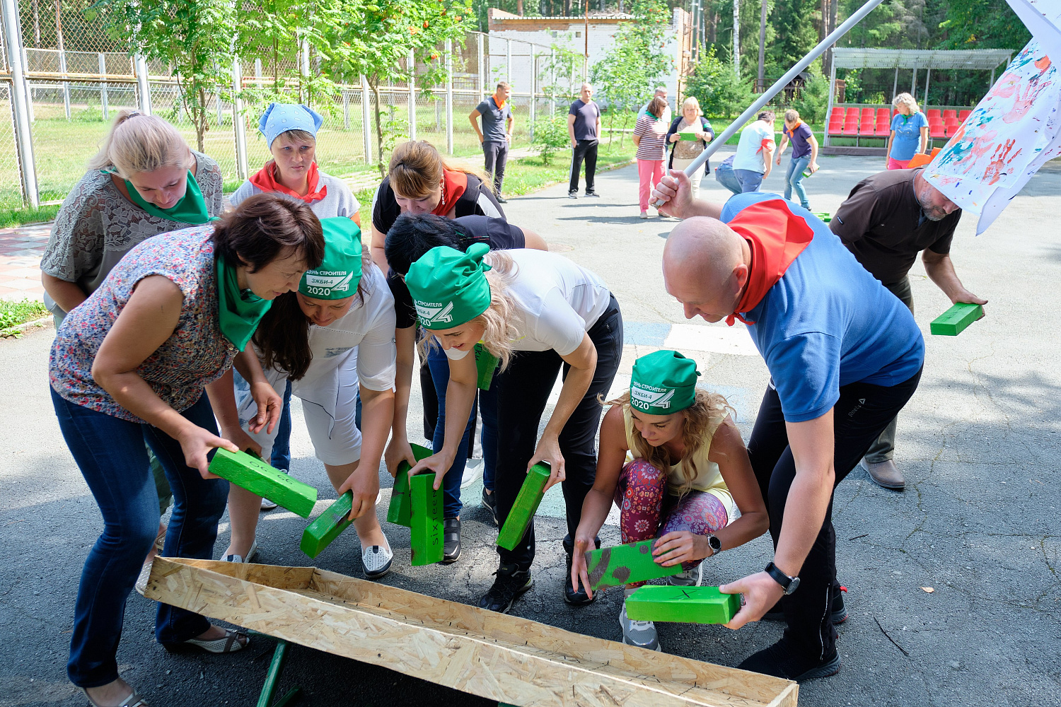 Астерикс и Обеликс на стороне ЗЖБИ–4