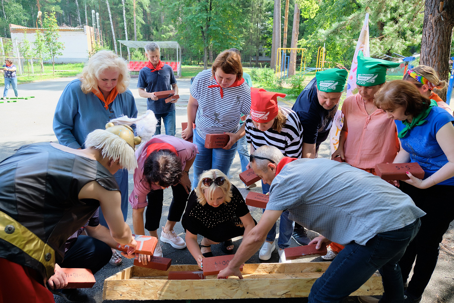 Астерикс и Обеликс на стороне ЗЖБИ–4