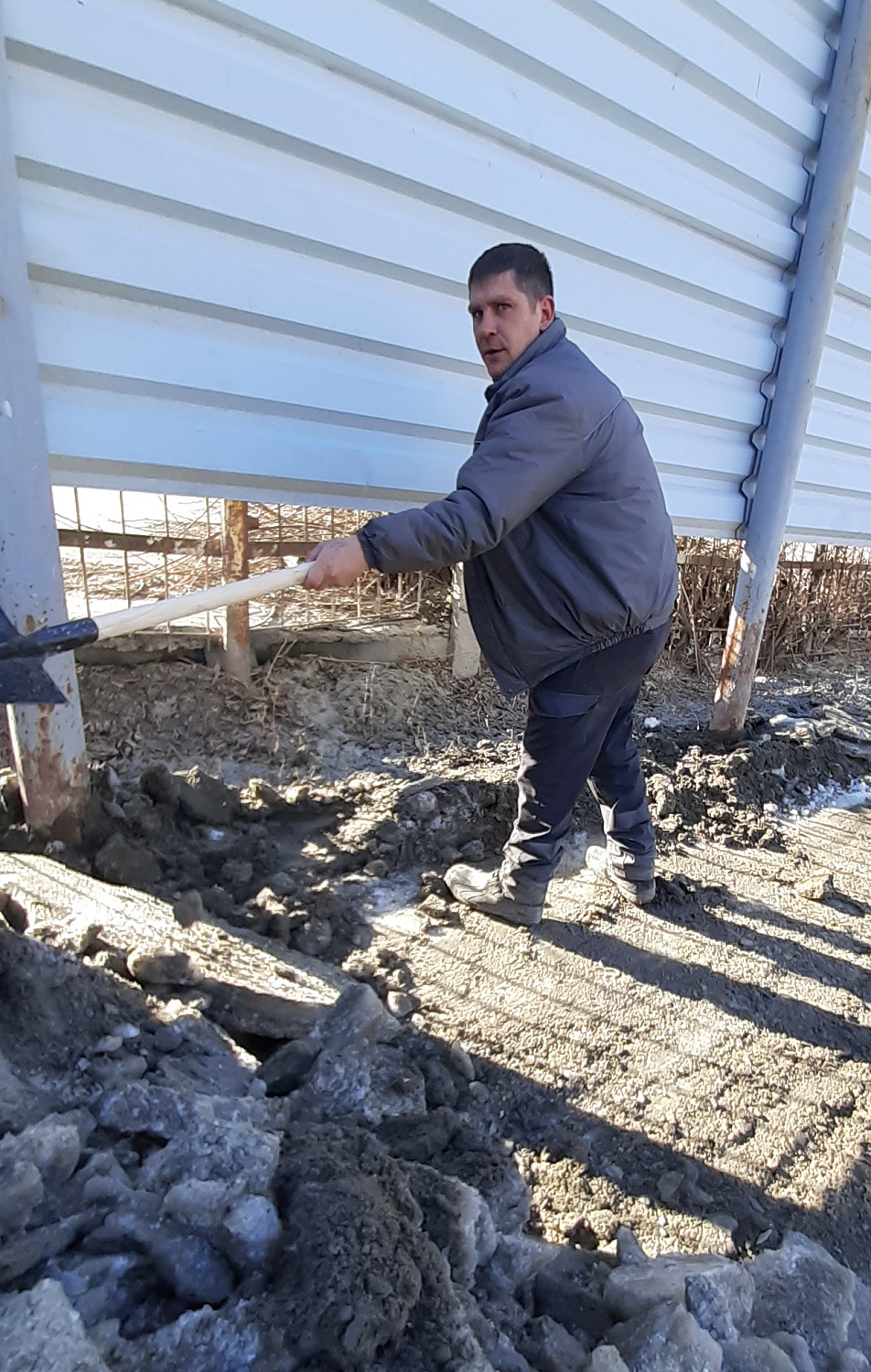 Ударный труд объединяет!