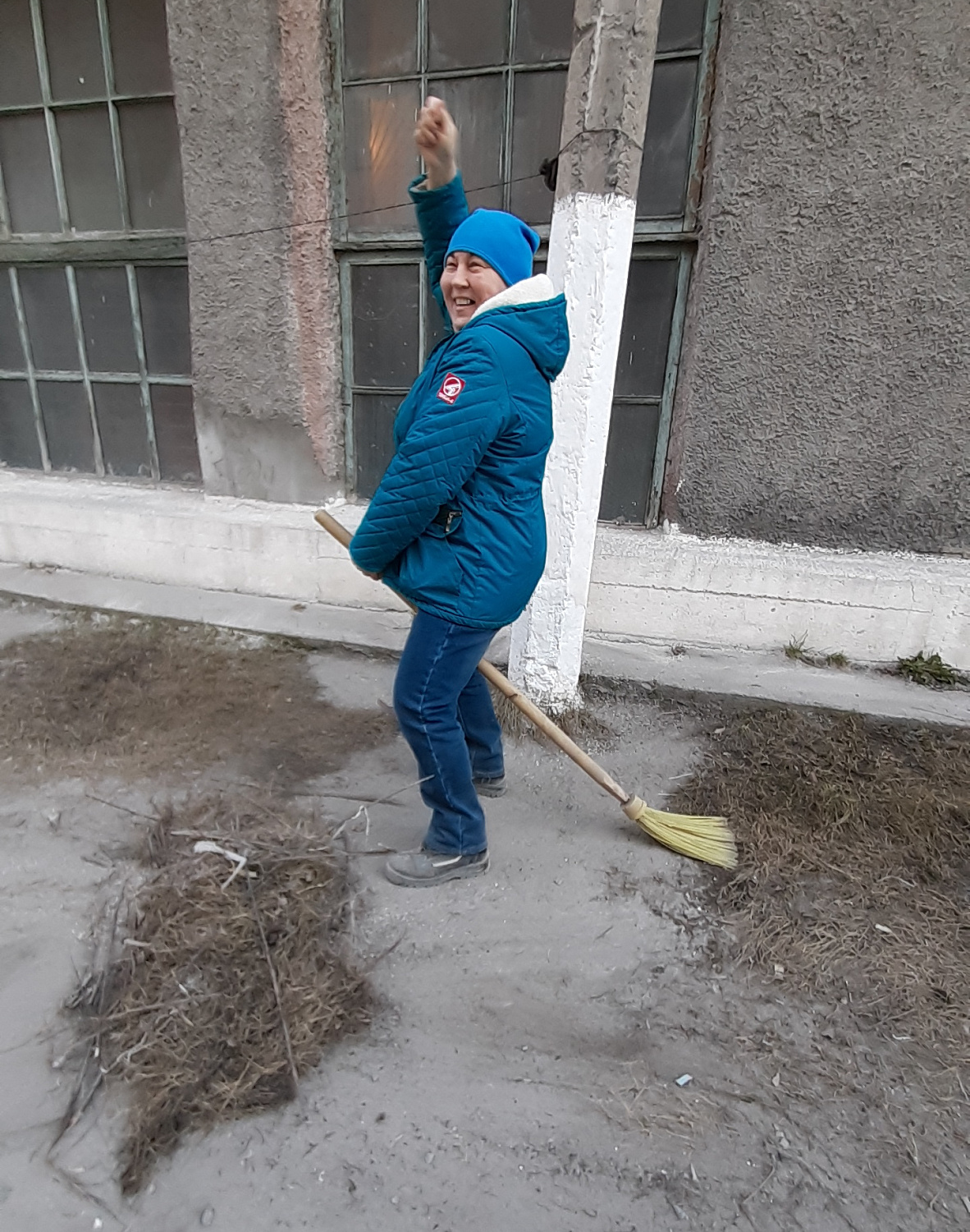 Ударный труд объединяет!