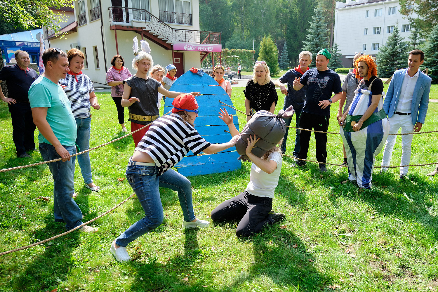 Астерикс и Обеликс на стороне ЗЖБИ–4